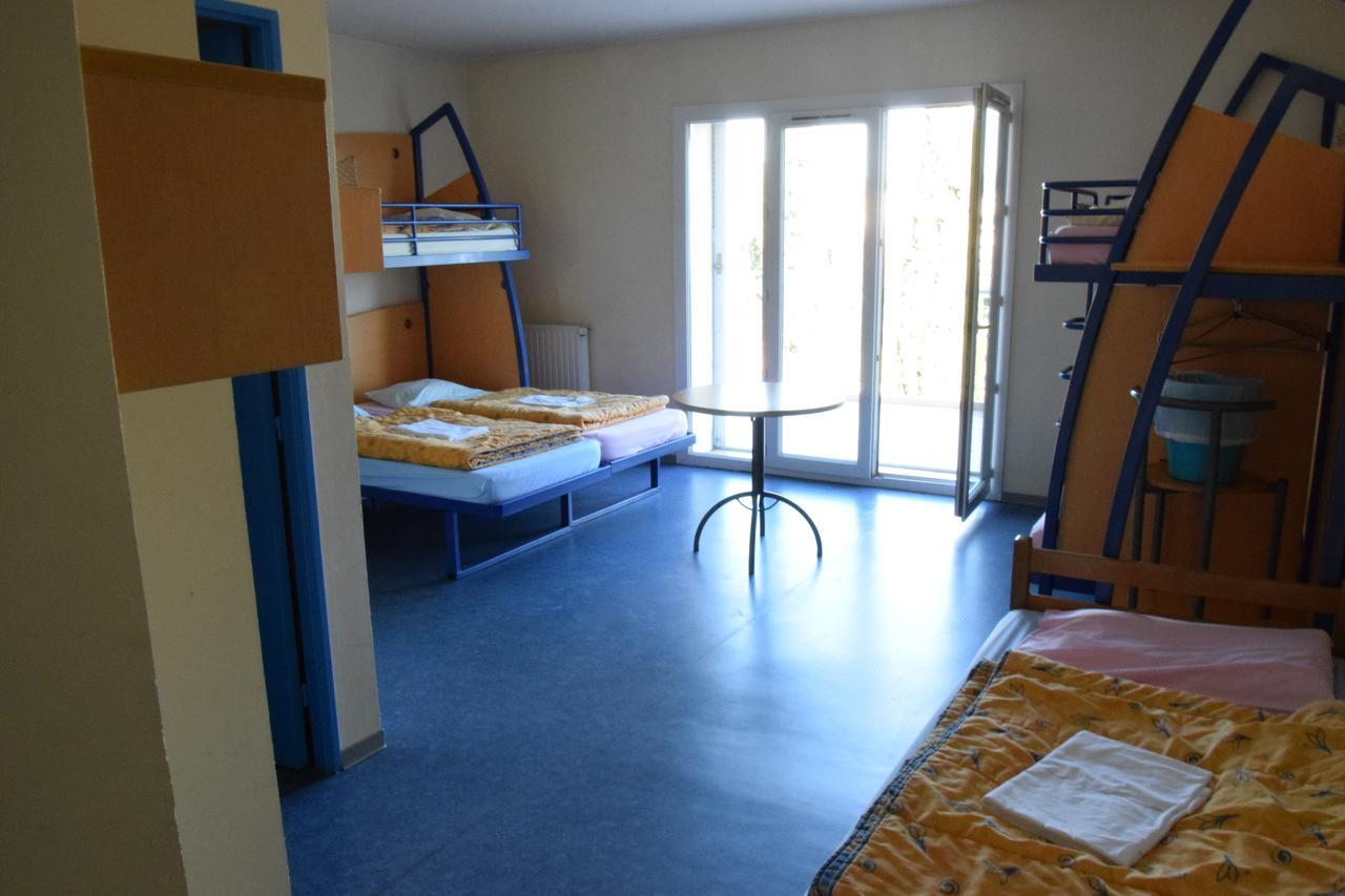 Auberge De Jeunesse Jas De Bouffan Aix-en-Provence Kültér fotó
